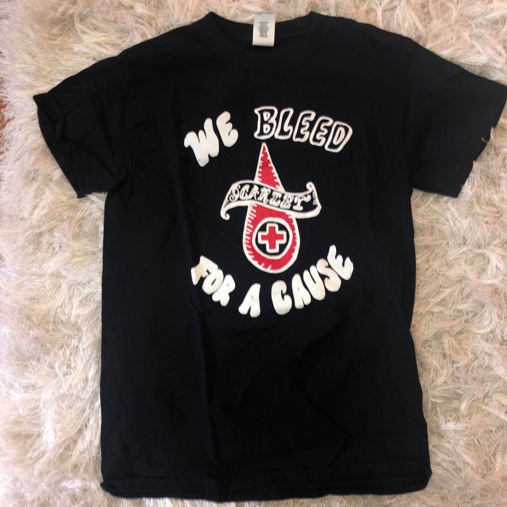 NEVER WORN BLOOD DRIVE T-SHIRT